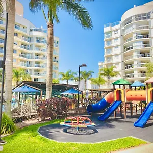 Apartamento Club Encantador. Beto Carrero, Penha (Santa Catarina)